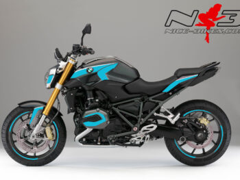 BMW R1200R Edition hellblau auf grauer Maschine