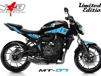 MT07 / 2017 hellblau auf schwarzer Maschine