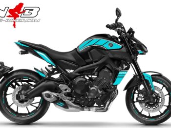 MT09 /  hellblau auf schwarzer Maschine