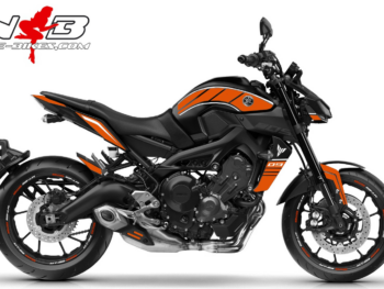 MT09 /  orange auf schwarzer Maschine