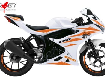 GSX-R125 orange auf weißer Maschine