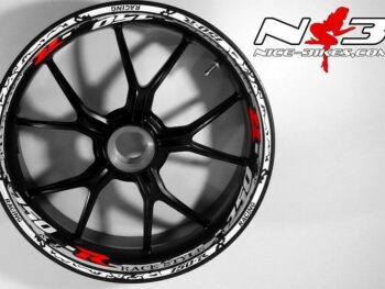 RACE Style Suzuki GSR 750 mit rotem R